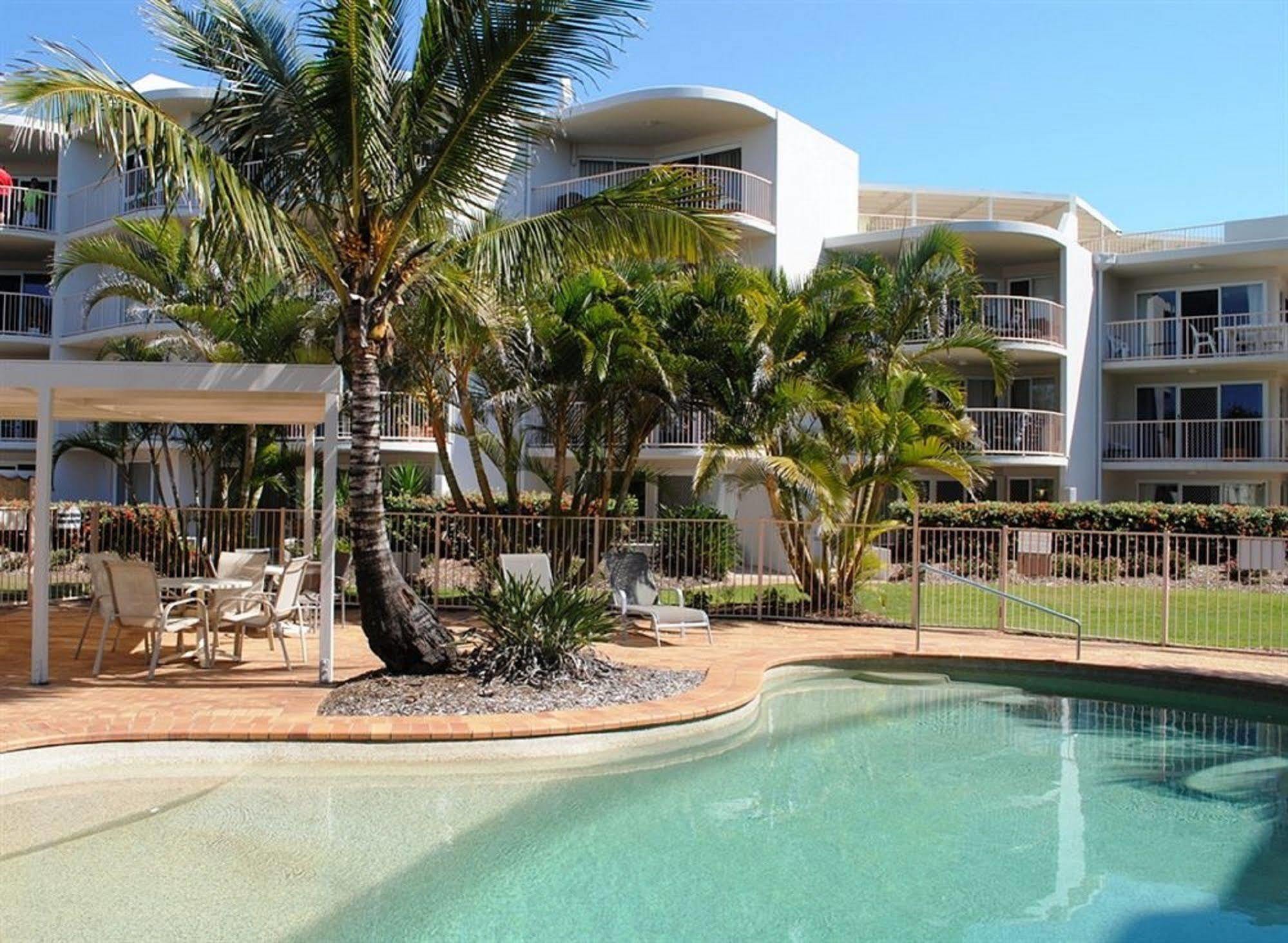 Surfside On The Beach Buddina Exterior foto