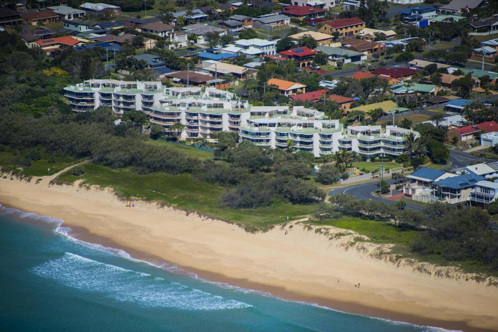 Surfside On The Beach Buddina Exterior foto